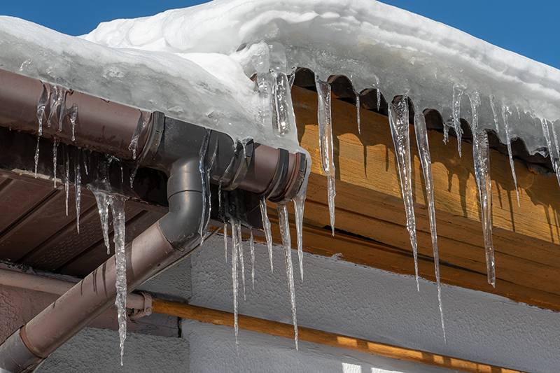 6 Essential Ways to Prepare Your Texas Multifamily Property for Snow, Ice and Freezing Temperatures